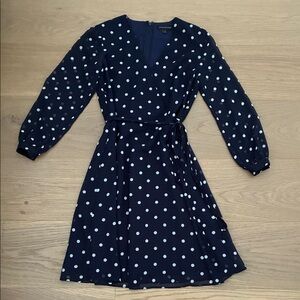 Banana Republic Women’s Navy Polka Dot Wrap Dress. Size 0.